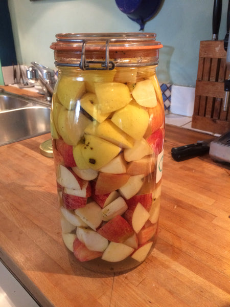Making raw apple cider vinegar at home- Part 1