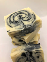 Charcoal Vanilla Anise Bar