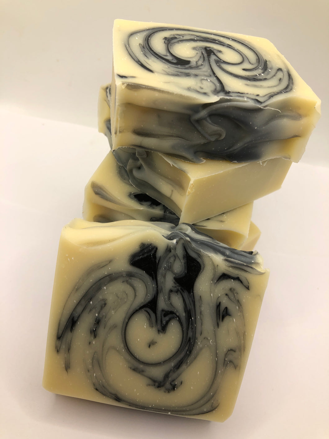 Charcoal Vanilla Anise Bar