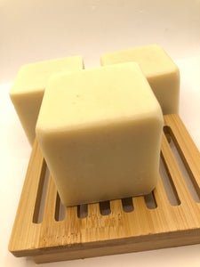 Barre de savon à la lavande, au patchouli et à la menthe