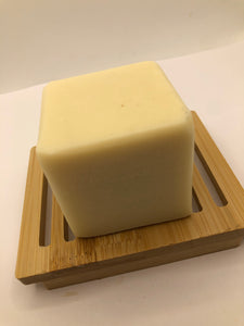 Barre de savon à la lavande, au patchouli et à la menthe